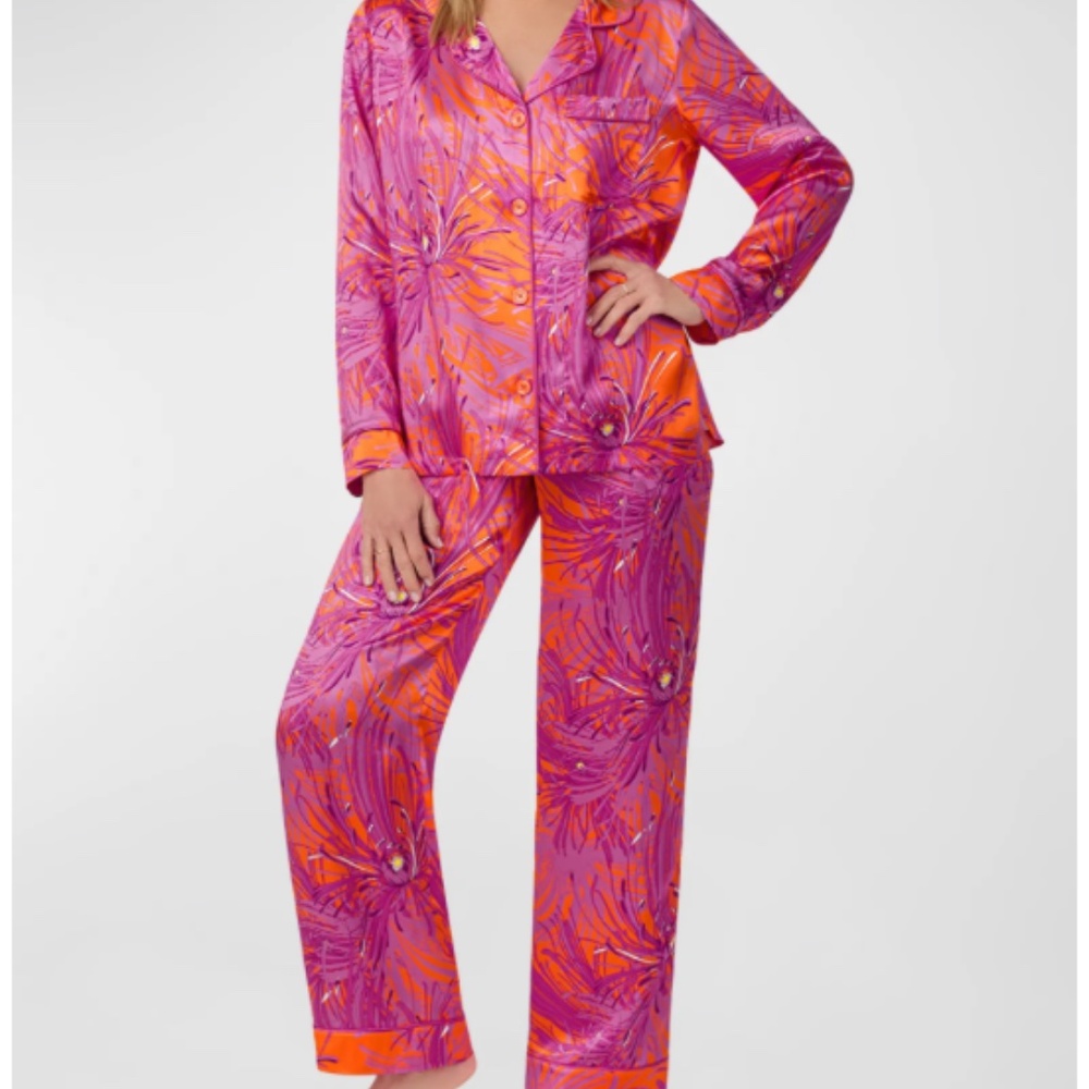 Trina Turk x Bedhead Fuji Mums Women's Long Sleeve Long Pant 100% Silk PJ Set
